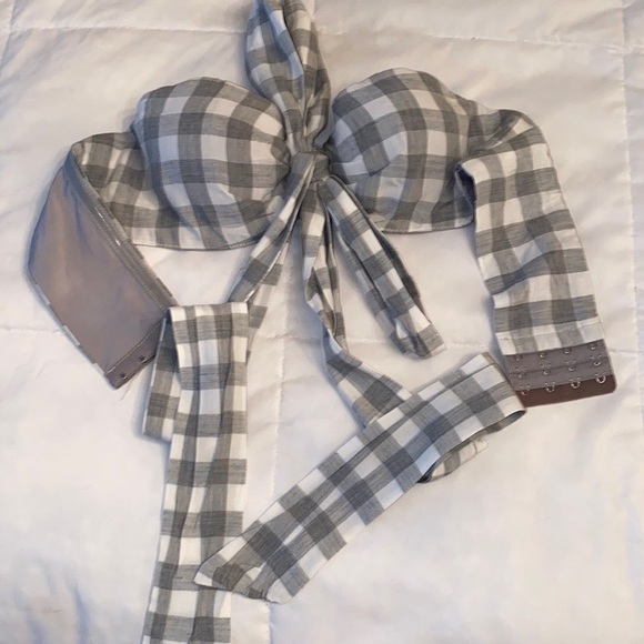 House of Harlow 1960 Bralette-like top - Picture 2 of 6